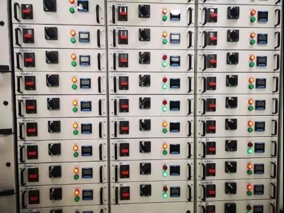 中建技運維團隊助力蘭州人行，順利完成機房搬遷