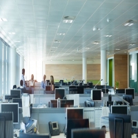 機房使用防靜電活動地板的優點有哪些？